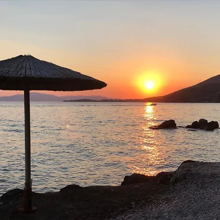 Seaside For 3 People - Alykes 公寓