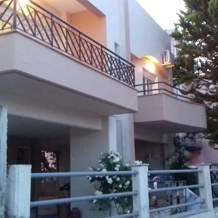 Seaside For 3 People - Alykes Apartment